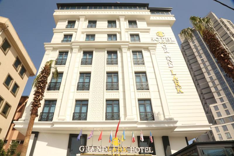 Otel Grand Lark İstanbul Dış mekan fotoğraf