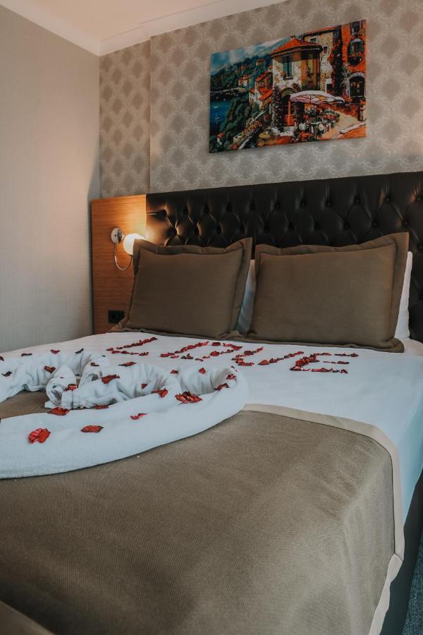 Otel Grand Lark İstanbul Dış mekan fotoğraf