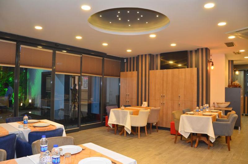 Otel Grand Lark İstanbul Dış mekan fotoğraf