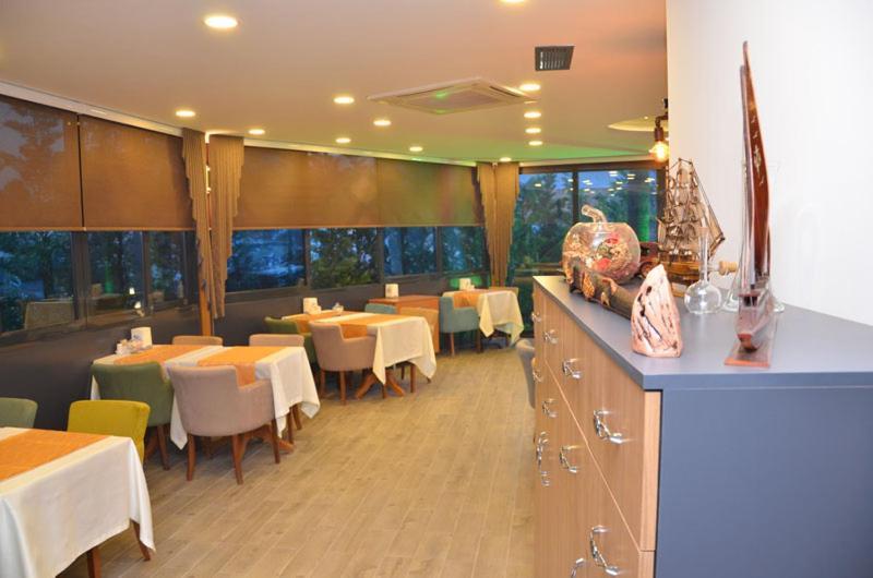 Otel Grand Lark İstanbul Dış mekan fotoğraf