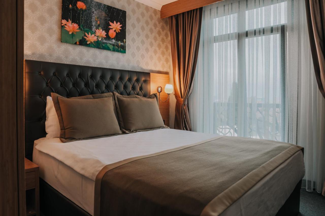 Otel Grand Lark İstanbul Dış mekan fotoğraf