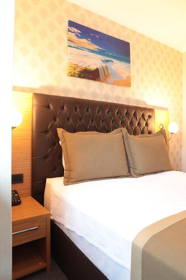 Otel Grand Lark İstanbul Dış mekan fotoğraf